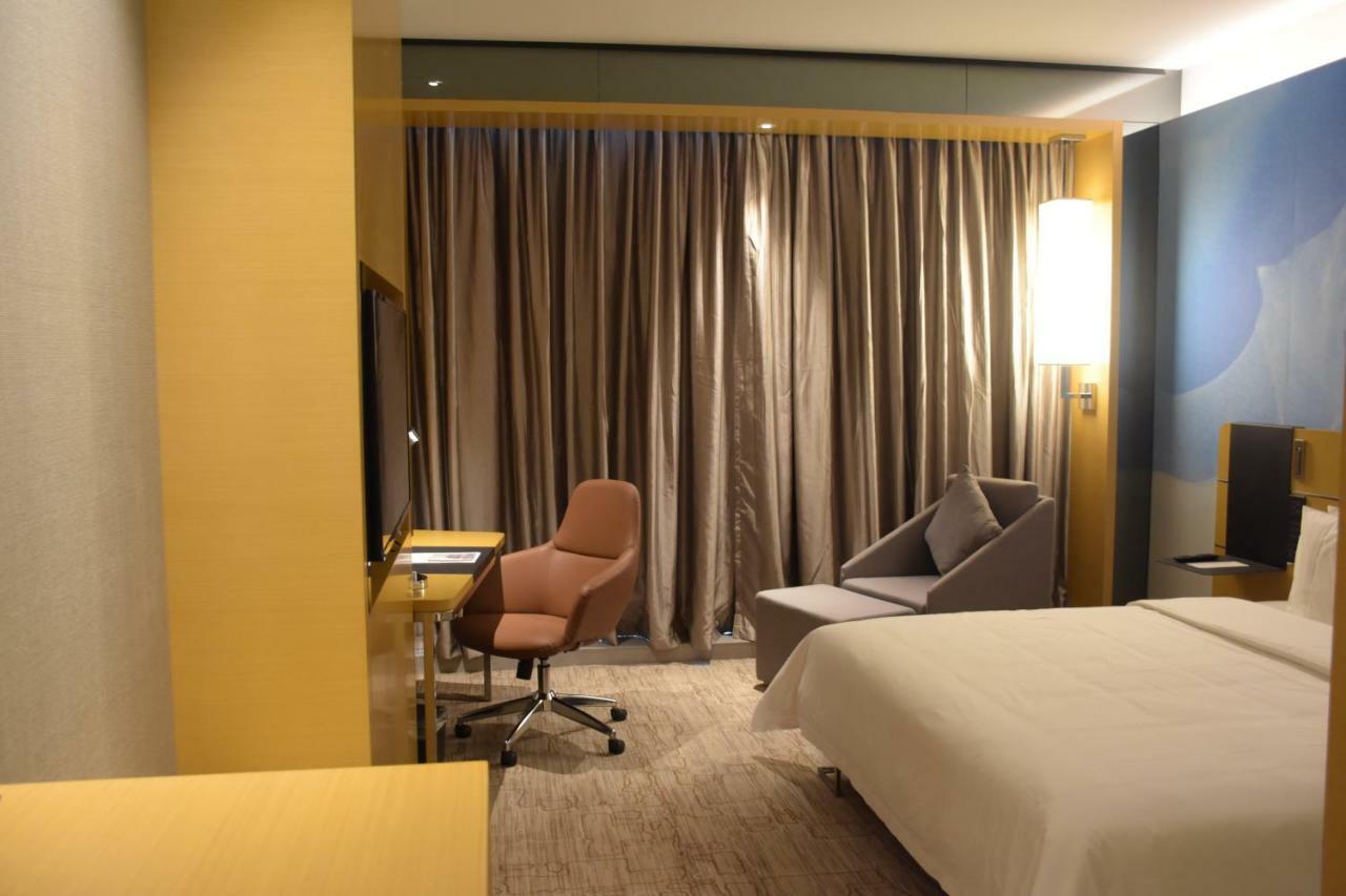 Novotel Haikou Xinbudao Extérieur photo